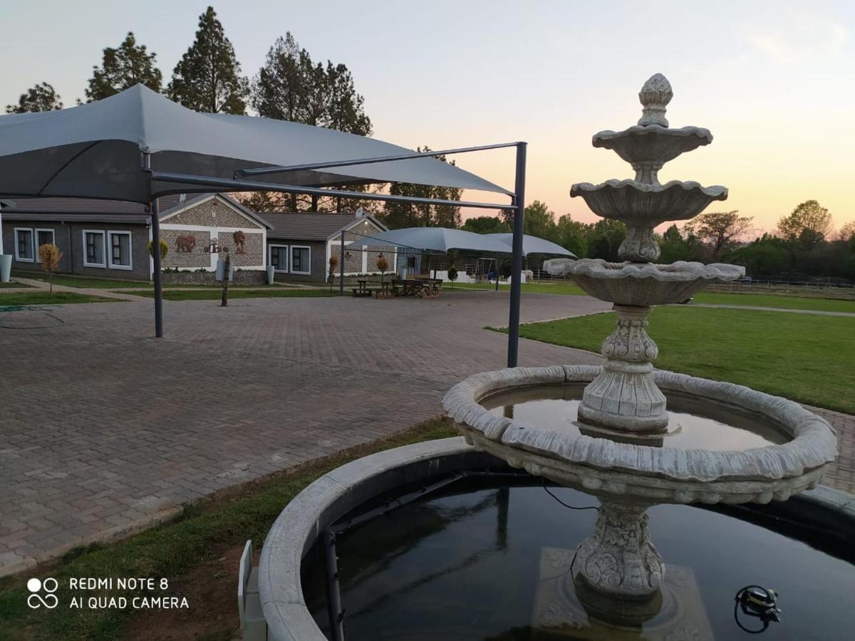 Sema River Lodge Vereeniging Exterior foto